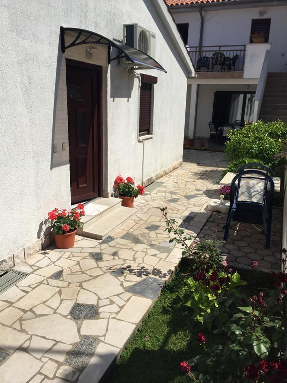Stana Apartment Poreč Exterior foto